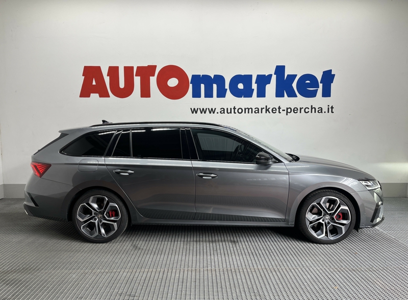 veicoli_scheda.php?AUTO_VEICOLOPage=9&locale=it&IDVEICOLO=1S10984