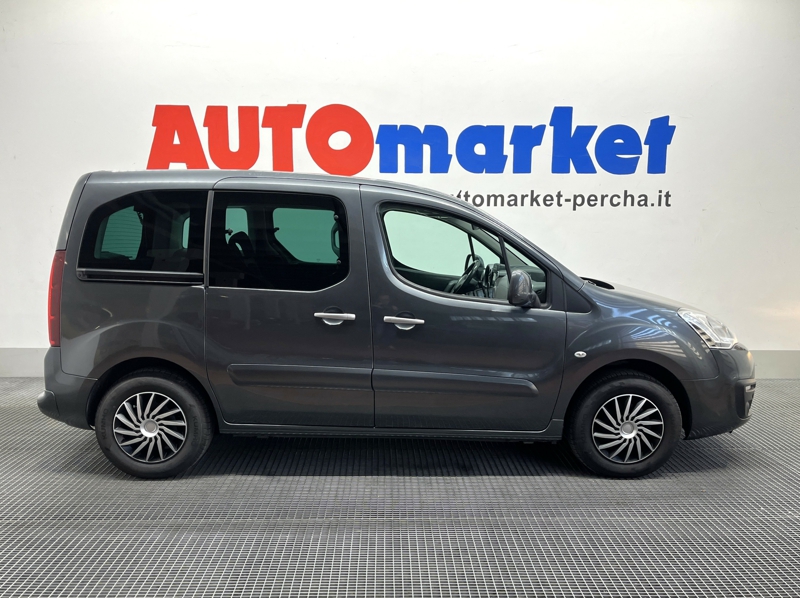 veicoli_scheda.php?AUTO_VEICOLOPage=2&locale=it&IDVEICOLO=1S11090
