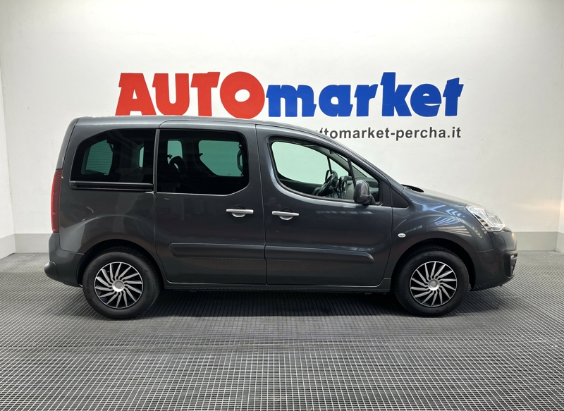 veicoli_scheda.php?AUTO_VEICOLOPage=2&locale=de&IDVEICOLO=1S11090