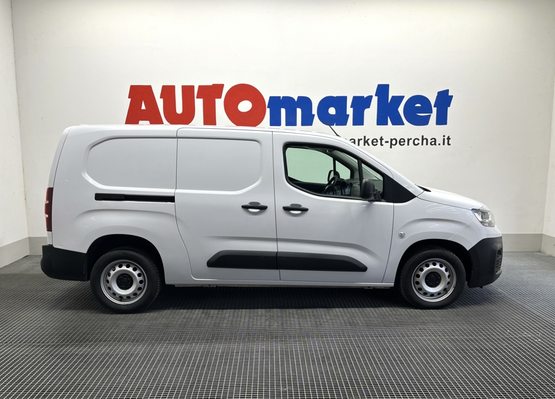 veicoli_commerciali_scheda.php?AUTO_VEICOLODir=DESC&AUTO_VEICOLOOrder=SorterCILINDRATA&locale=de&IDVEICOLO=1S11092