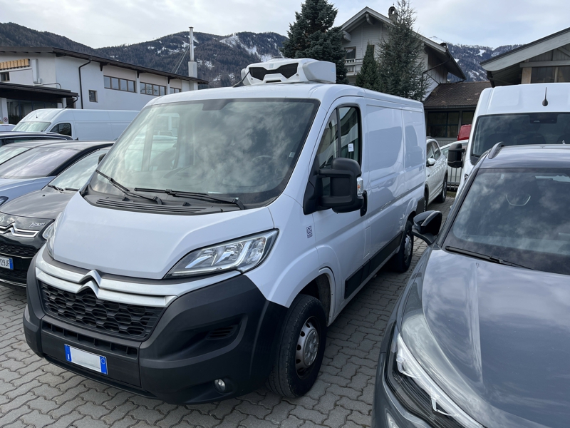 veicoli_commerciali_scheda.php?LIST_AUTOPage=3&locale=de&IDVEICOLO=1S11611