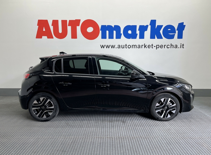 veicoli_scheda.php?AUTO_VEICOLOPage=7&locale=it&IDVEICOLO=1S11613