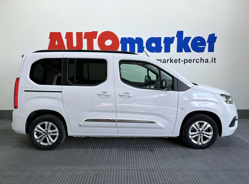 veicoli_scheda.php?AUTO_VEICOLOPage=13&IDVEICOLO=1S11738