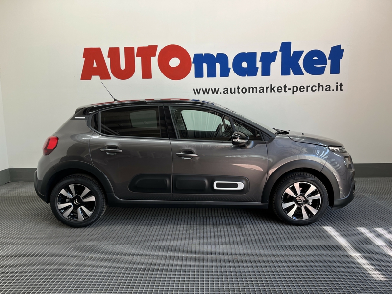 veicoli_scheda.php?AUTO_VEICOLOPage=2&LIST_AUTOPage=2&IDVEICOLO=1S11811