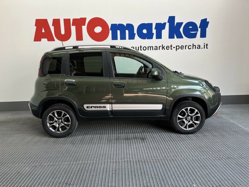 veicoli_scheda.php?AUTO_VEICOLODir=ASC&AUTO_VEICOLOOrder=SorterCILINDRATA&IDVEICOLO=1S11871