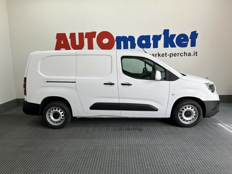 veicoli_commerciali_scheda.php?AUTO_VEICOLOPage=10&IDVEICOLO=1S11876