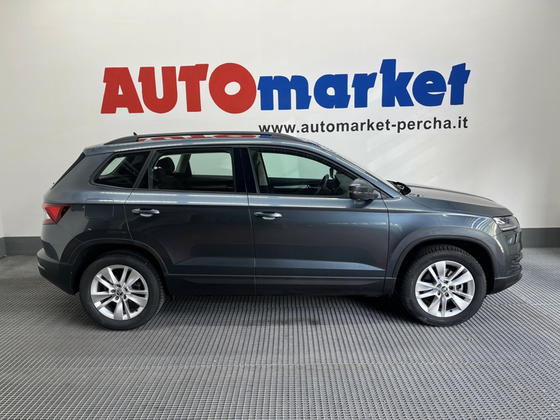 veicoli_scheda.php?AUTO_VEICOLOPage=9&IDVEICOLO=1S12032